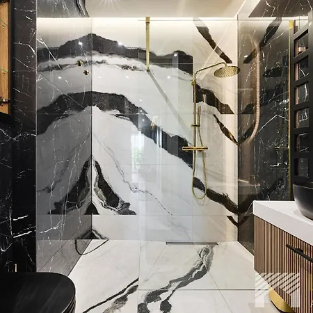 Apartment Manu Park Premium Luxury By Lookap