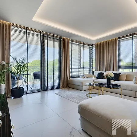 Manu Park Premium Luxury By Lookap *