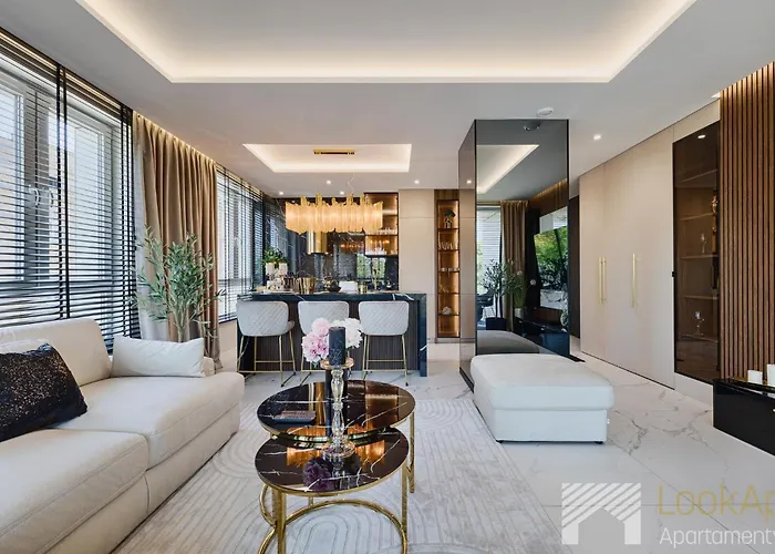 Manu Park Premium Luxury By Lookap